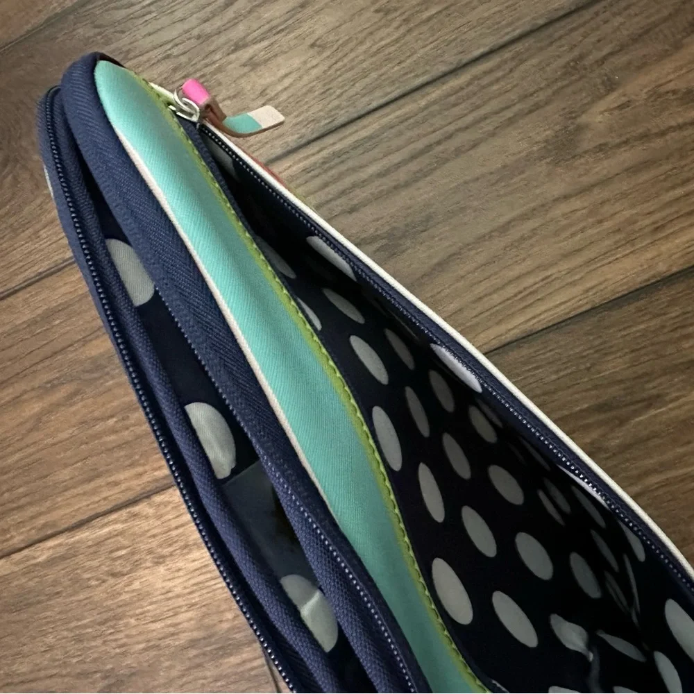 Studio C striped laptop sleeve
